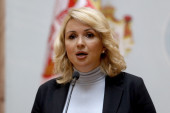 Ministarka Kisić-Tepavčević pristupila Srpskoj naprednoj stranci (FOTO)