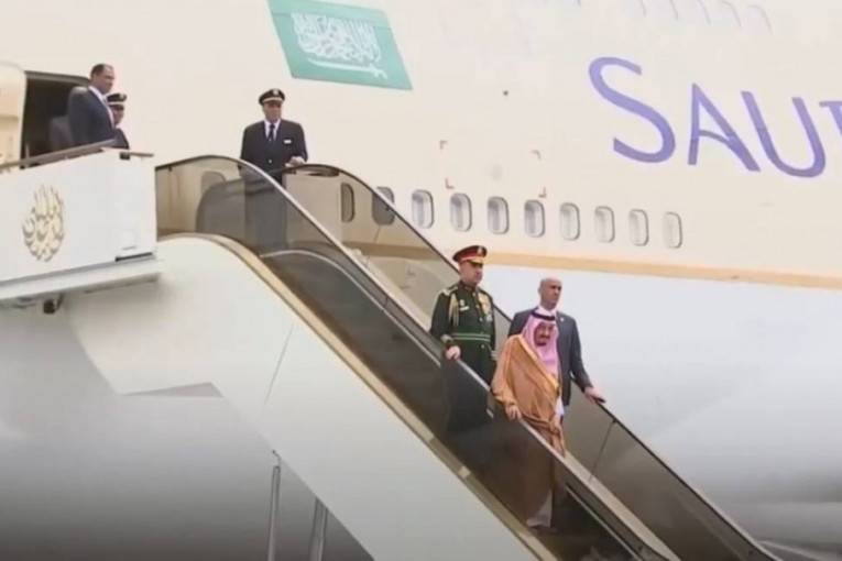 Putuje u velikom stilu: Saudijski kralj na put kreće sa 506 tona tereta