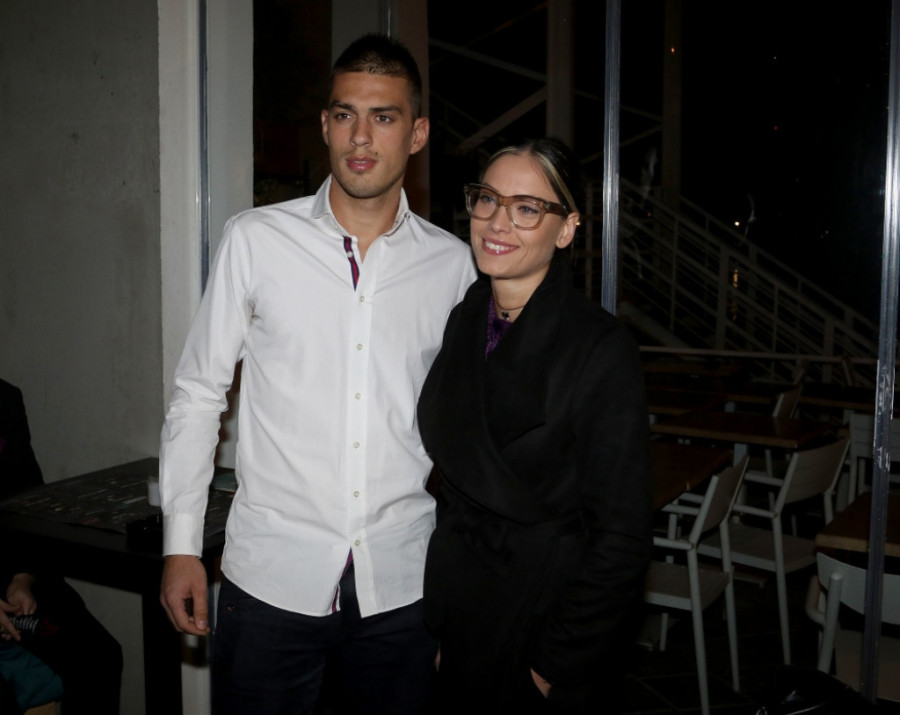 Tatina princeza! Mirka i Vujadin danas imaju veliki povod za slavlje: Fudbaler jednom fotografijom raznežio pratioce na Instagramu (FOTO)