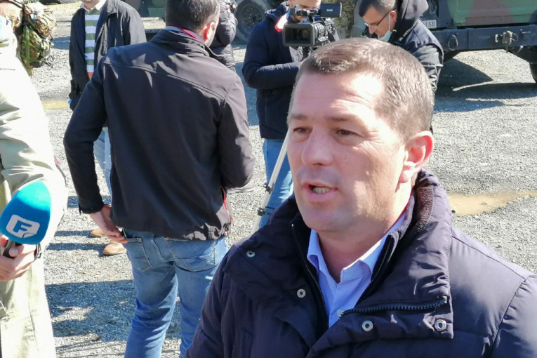 Todić: U policijsku stanicu unesene snajperske puške, to jasno govori kakve su namere Prištine