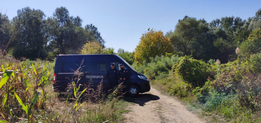 Tela pokrivena granjem i lišćem?! Novi detalji jezivog slučaja koji je uznemirio Srbiju!