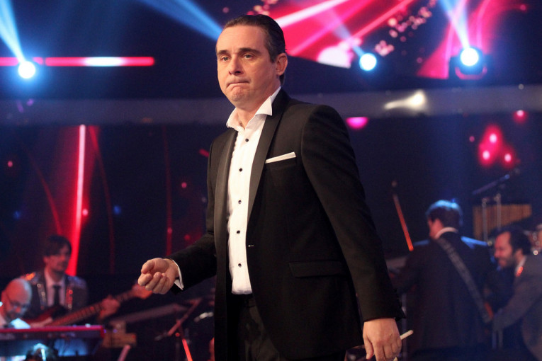 Marko Živić plakao je usred emisije zbog Džejeve pesme: Zbog njegove istine sam uspeo u životu
