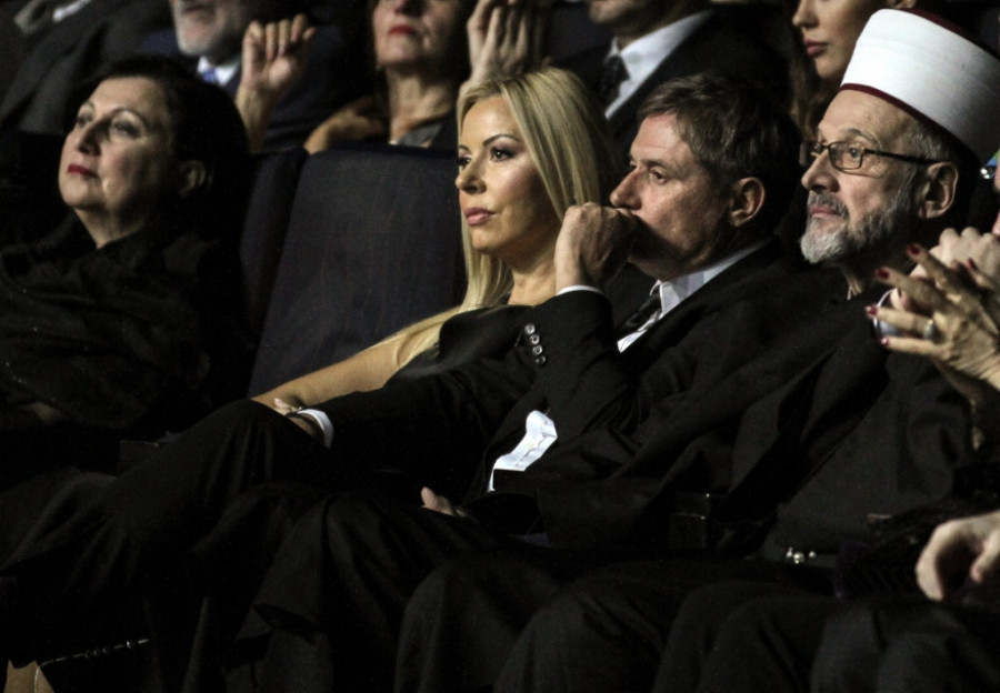 Velelepno zdanje, tri poznata para: Oni su pre Jelene Karleuše i Duška Tošića živeli u luksuznoj vili na Dedinju