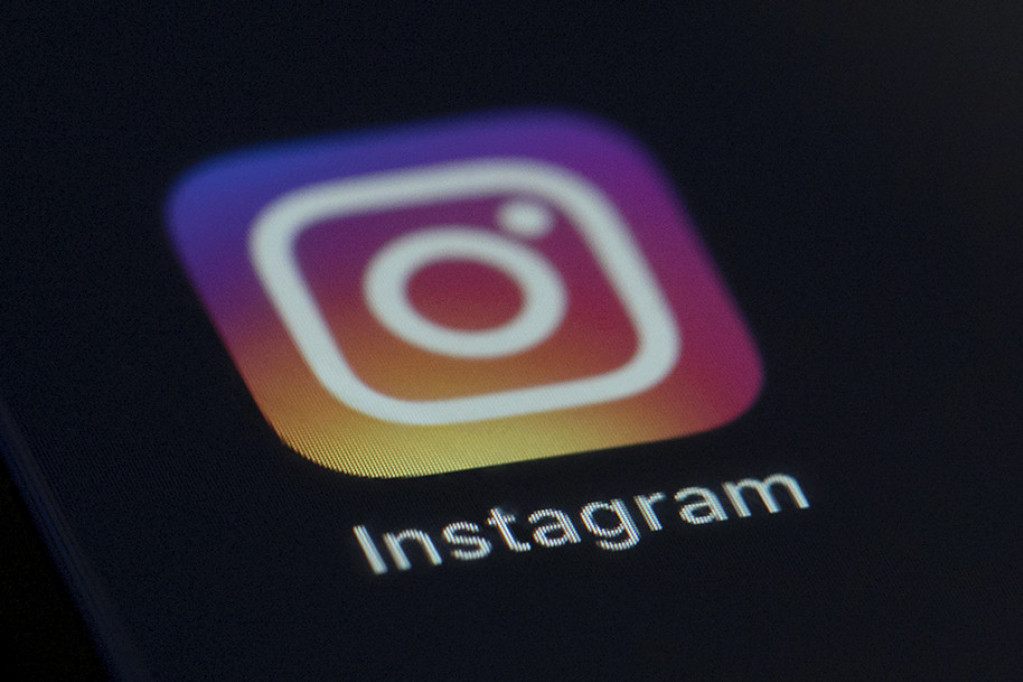 Pao Instagram! Korisnici društvene mreže širom sveta od jutros prijavljuju probleme