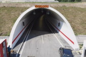 Oprez na auto-putu "Miloš Veliki": Izvode se radovi na tunelu Brđani, zatvorena jedna kolovozna traka