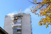 Buktinja u Pančevu: Vatrena stihija izbila na terasi, zahvatila dva stana (VIDEO)