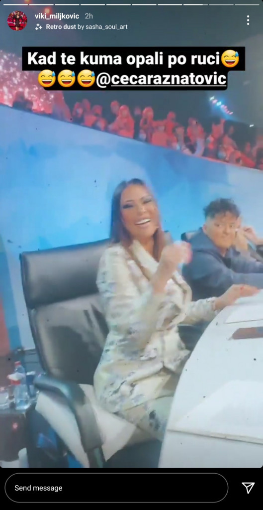 Kuma udarila na kumu! Viki i Ceca napravile šou na snimanju „Zvezda Granda" (FOTO)