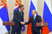 Vučić čestitao rođendan Putinu: Izrazio nadu da će ga uskoro ugostiti u Srbiji