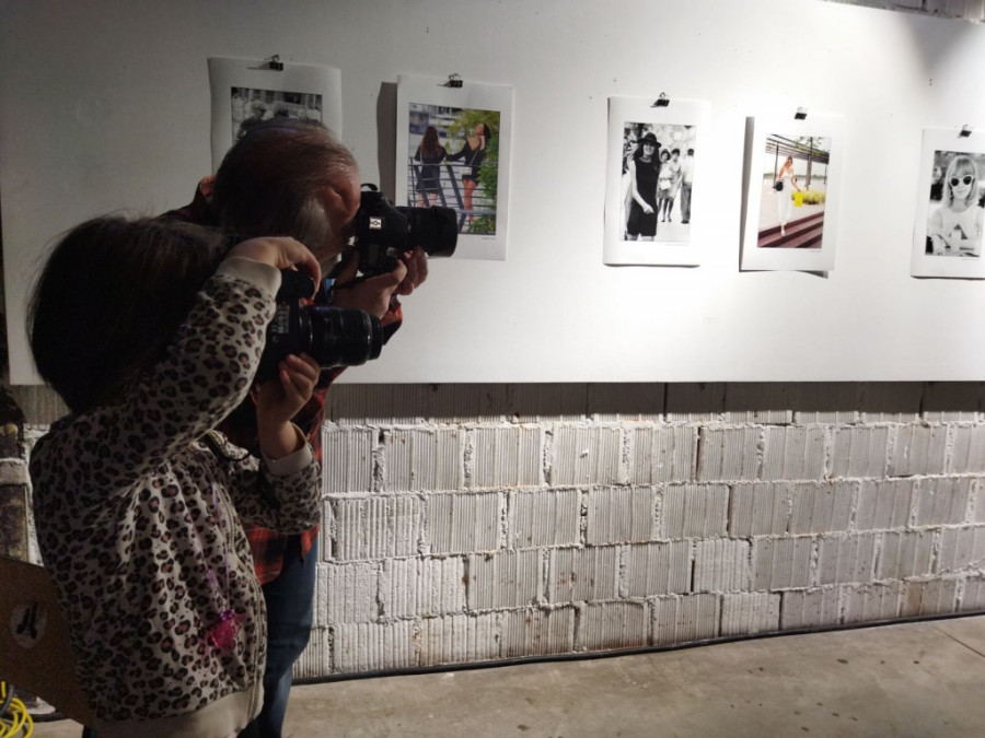 Fotografije kao vremenska kapsula: Beograđanke nekad i sad - jedna stvar je neprolazna (FOTO)