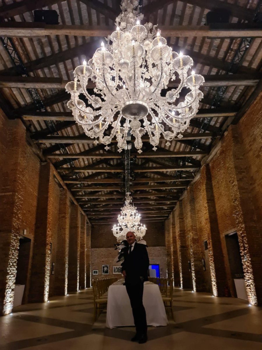 Ovo je žena Aleksandra Milića Milija: Mlađa je od njega deceniju i prava je lepotica (FOTO)