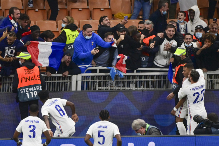 Francuzi osvojili Ligu nacija: Španci poveli, Benzema i Mbape obezbedili trofej "galskim petlovima" (VIDEO)