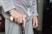 Penzioneri na meti prevara: Nude im usluge koje nisu tražili