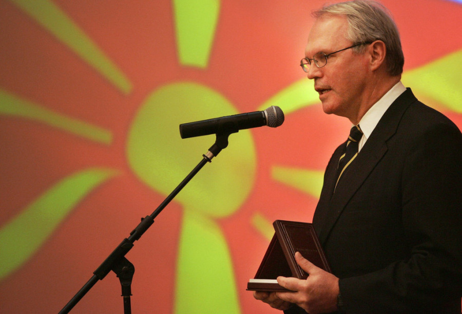 Holbrukov saradnik i Bajdenov prijatelj: Ko je Kristofer Hil koji bi mogao da postane novi ambasador SAD u Srbiji?