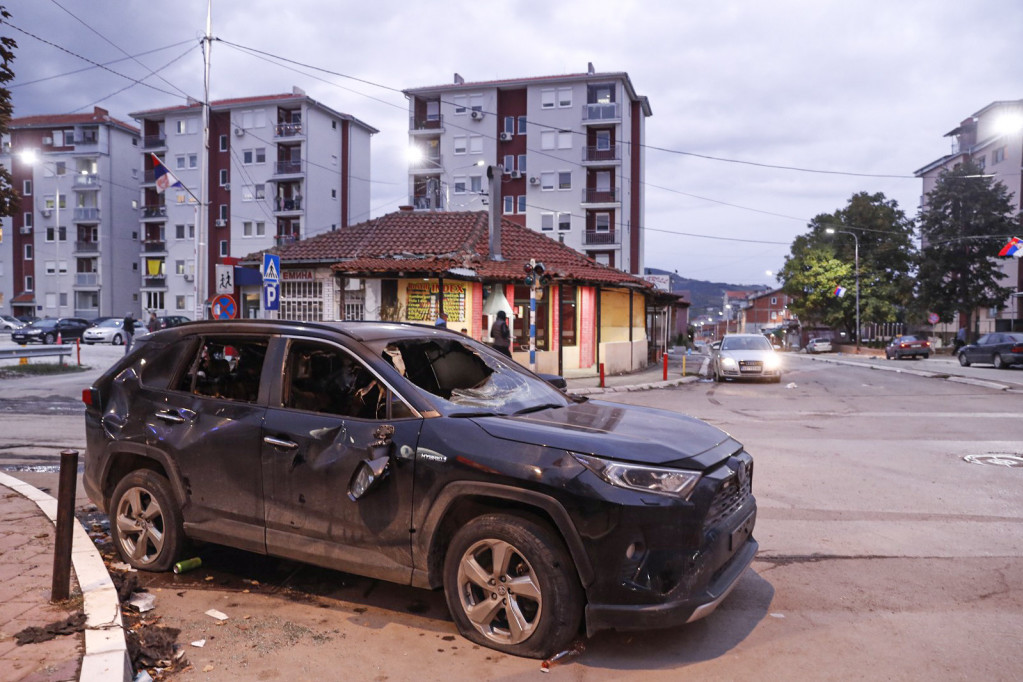 Svetski mediji o dešavanjima na KiM: Upad ROSU u Severnu Mitrovicu razbesneo Beograd