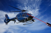 Užas na protestu u Ljubljani: Uperili laser ka helikopteru, umalo da letelica padne!