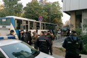 Velika akcija beogradske policije: Pronađeno više od 90 ilegalnih migranata, mahom na Voždovcu (FOTO)