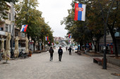Pucnjava i tuča u kafiću u Kosovskoj Mitrovici! Dvoje završilo u bolnici