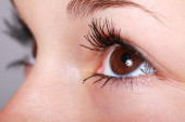 Novi simptom korone: Zaraženi se sve više žale na problem sa očima?