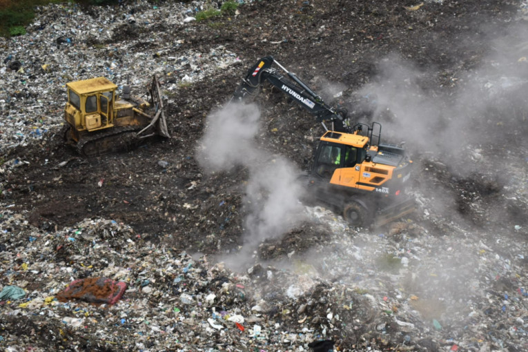Ministarka Vujović u Trsteniku: Očistićemo istorijski otpad do nultog stanja (FOTO)