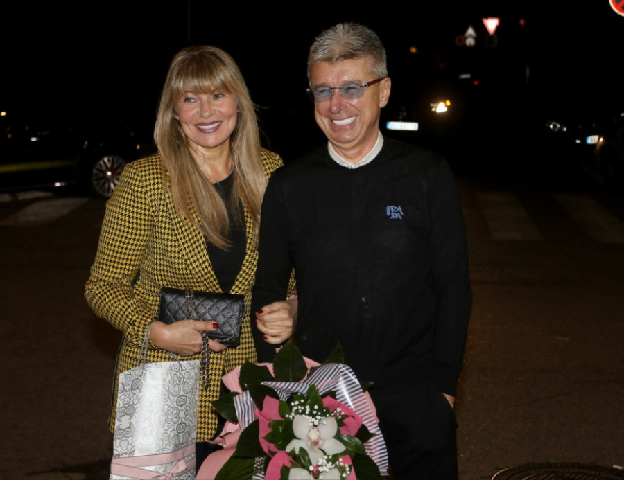 Malo botoks, malo hijaluron: Suzana Jovanović nagovara Sašu Popovića na estetske zahvate