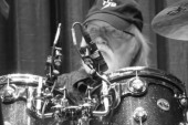 Preminuo Roni Tut, legendarni bubnjar i desna ruka kralja rokenrola (FOTO)