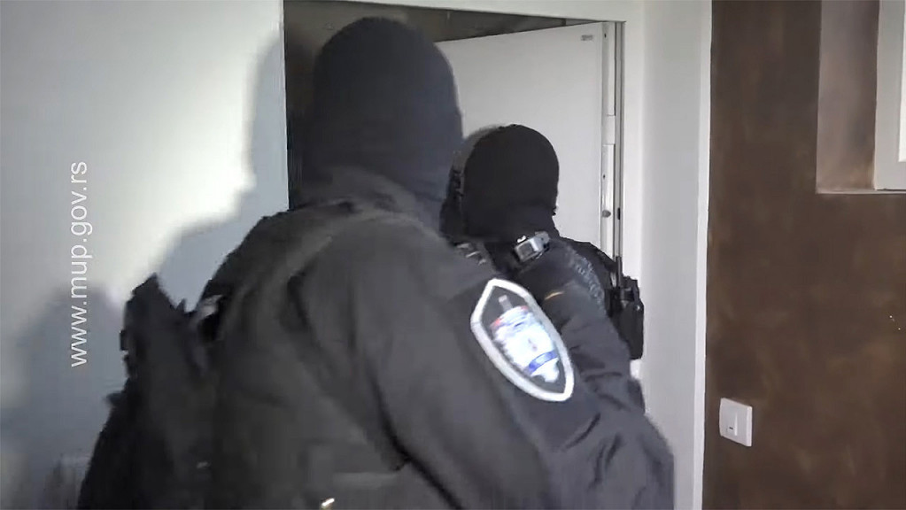 Češka veza srpskih dilera: Million evra od droge u sefovima! Odbeglim vođama sudi se u Beogradu