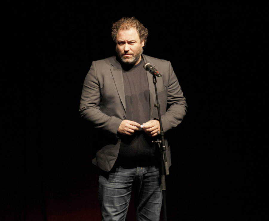 Tuga na sceni na kojoj on više nikada neće igrati: Održana komemoracija u čast Marku Živiću (FOTO)