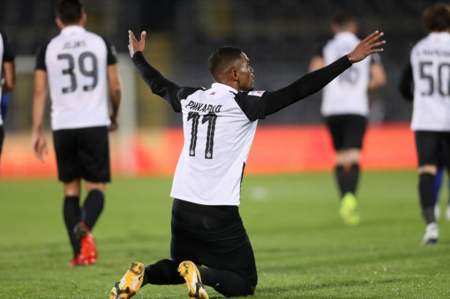 Iliev zna kako treba sa Holanđaninom : Osećam kao da želi da se svidi saigračima i da bude timski igrač, mora biti bezobrazan