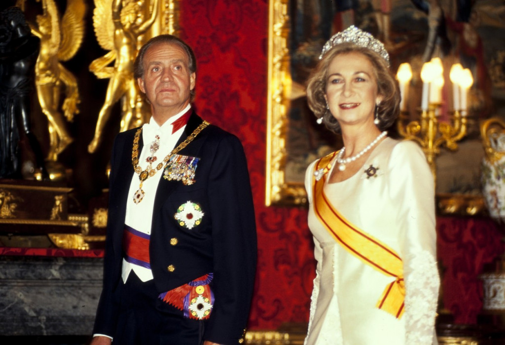 Nezasiti španski kralj: Davali mu hormone jer je njegov libido bio državni problem! Spavao sa 5.000 žena