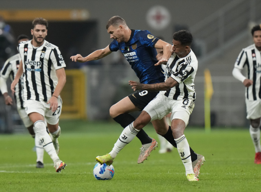 Fudbalska pravda oduzela pobedu "neroazurima" : Dibala sa penala za kraj nervoznog derbija