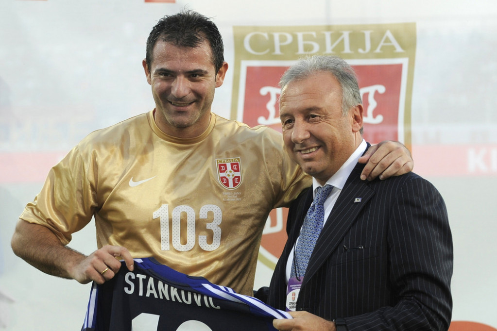 Bivši trener Milana i Lacija posebno mesto u srcu čuva za Dejana Stankovića