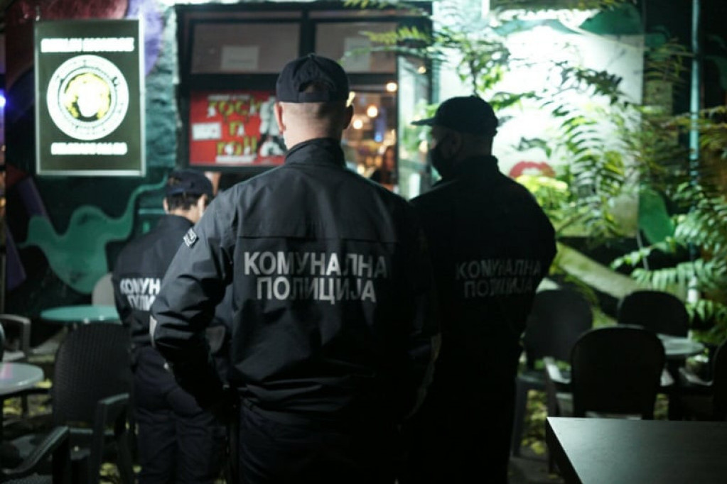 Novogodišnja noć u prestonici bez incidenata: Kontrola komunalne milicije se nastavlja i večeras