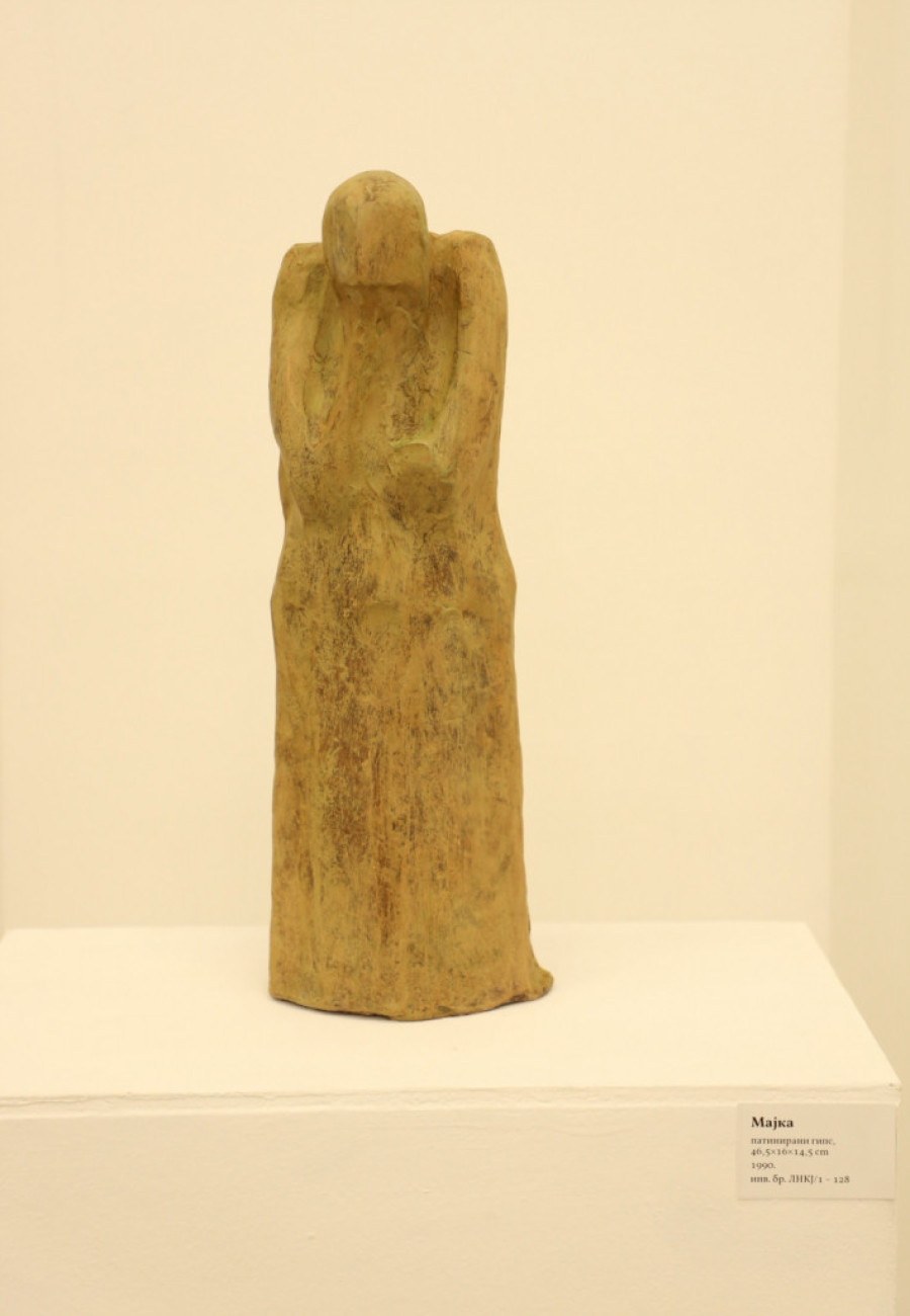 Od bolnog krika do muka: Potresne skulpture i fotografije na izložbi "Kragujevačka tragedija 1941" (FOTO)