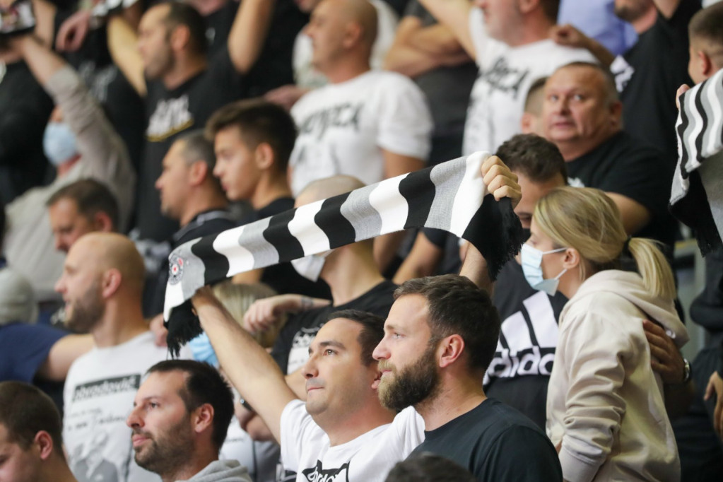 Partizan dobio obaveštenje iz Češke: Navijači ne dolazite u Prag, nećete biti pušteni na stadion