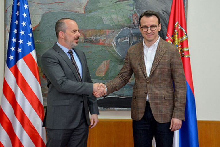 Petković sa novim zamenikom ambasadora SAD o jednostranim akcijama Prištine
