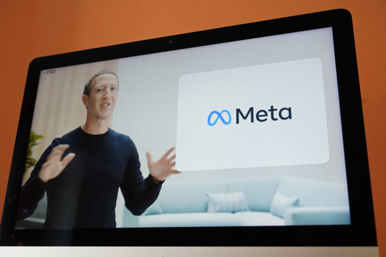 "Metaverzum" za milijardu ljudi, ili ipak ne: Šta stoji iza Zakerbergove promene imena Fejsbuka?