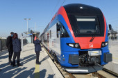Voz od „200 na sat“ već na srpskoj pruzi: Prva „Štadlerova“ kompozicija putnike prima 1. marta (FOTO)