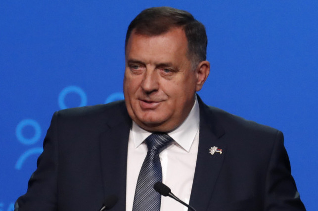 Dodik se oglasio posle otkazivanja sednice Saveta bezbednosti: Otkrio kada će razgovarati sa Šmitom (VIDEO)