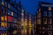 Holandija pooštrila mere: Zatvaraju ugostiteljske objekte i neprehrambene radnje