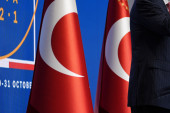 Turska upozorava da se ratni brodovi ne šalju kroz moreuze Bosfor i Dardanele