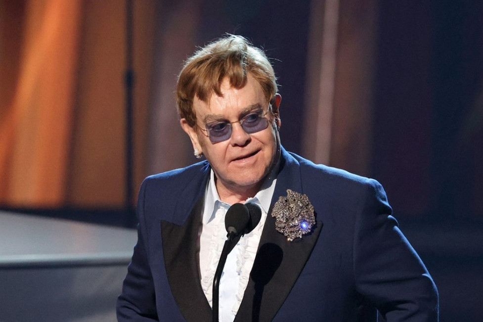 Elton Džon zaražen koronavirusom: Otkazao dva koncerta u SAD-u (FOTO)