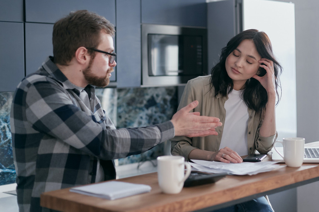 Njima je jezik brži od pameti: Tri znaka Zodijaka koja odmah kažu sve što pomisle