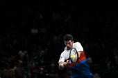 Novak dominantno do polufinala Pariza! Najbolji teniser sveta preslišao Frica
