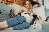Istraživanje pokazalo da psi mogu da nanjuše stres u dahu vlasnika