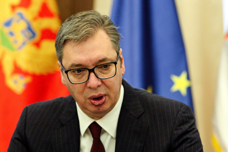 "Sa nevericom i tugom sam primio strašnu vest": Vučić uputio telegram saučešća zbog velike tragedije u Bugarskoj