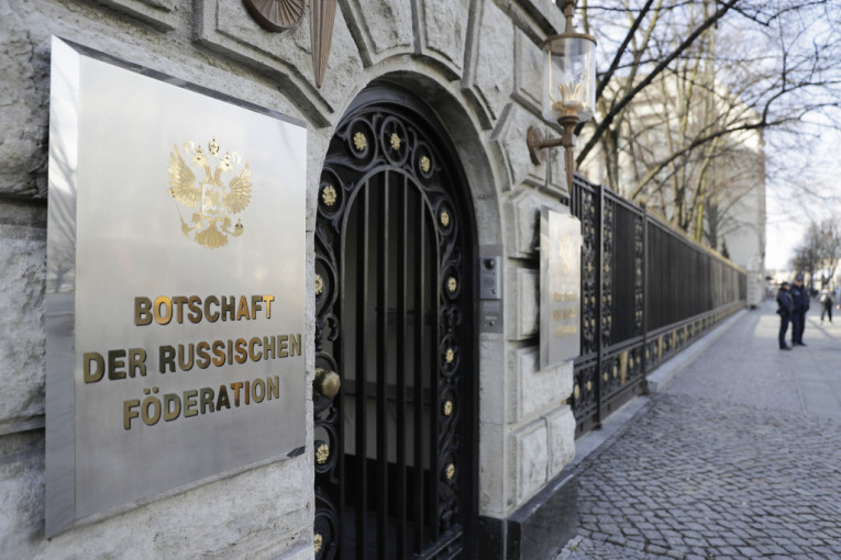 Ruski diplomata nađen mrtav u Berlinu!
