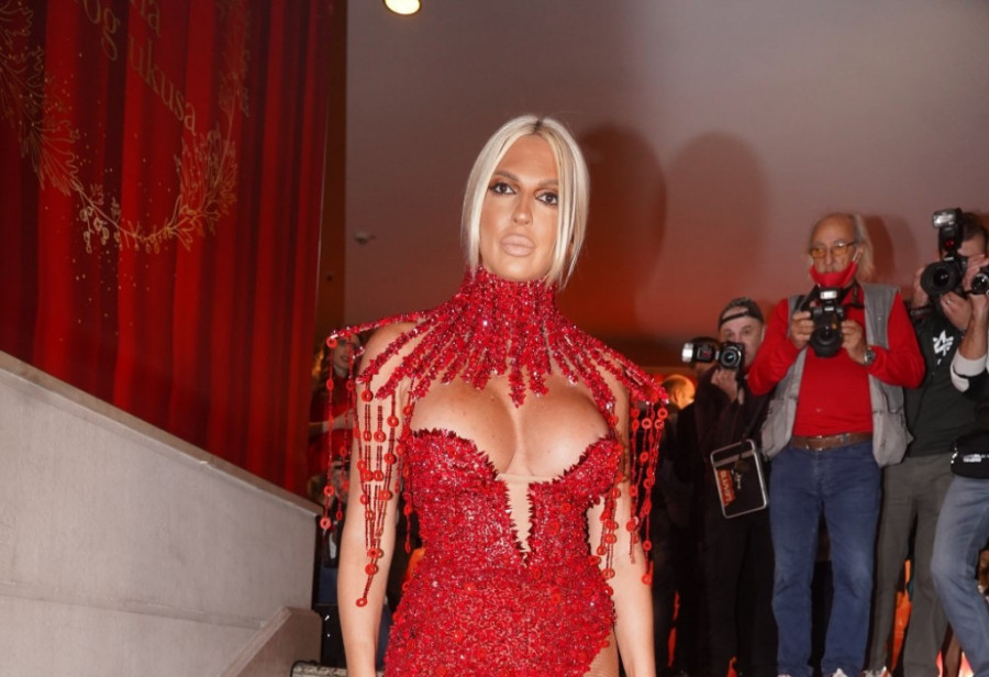 Jelena Karleuša na RTS posle 15 godina zabrane: Otkriven povod njenog gostovanja