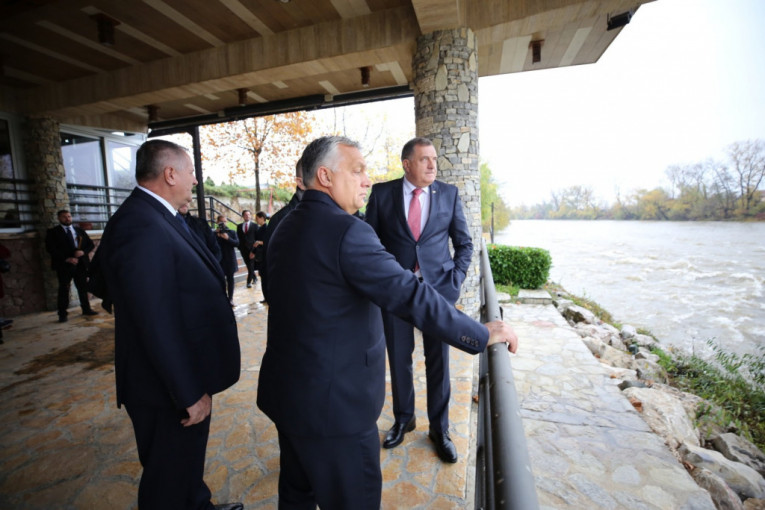 Republika Srpska i Mađarska nastavljaju odlučnu saradnju: Dodik ugostio Orbana (FOTO)