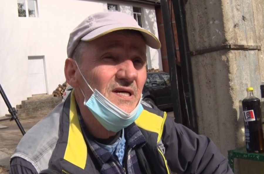 Od kuće do crkve i od crkve do kuće: Kako izgleda život malobrojnih Srba u Gnjilanu