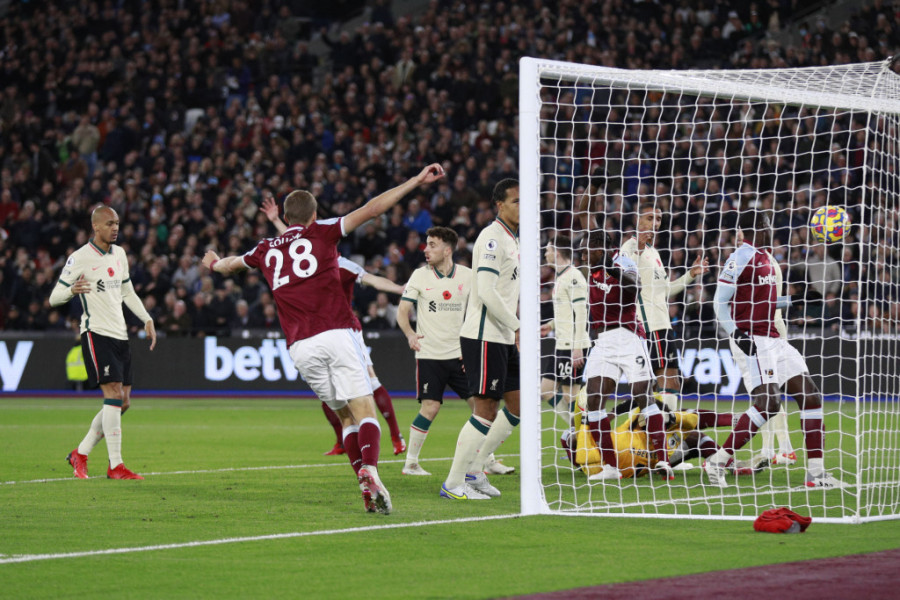 Nema više neporaženih u Premijer ligi: "Čekićari" polupali Liverpul na 1001. meč Dejvida Mojesa